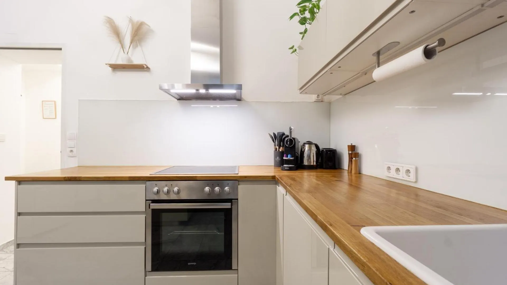 Central Apartment In Viennese Old Building 0*, 维也纳 奥地利